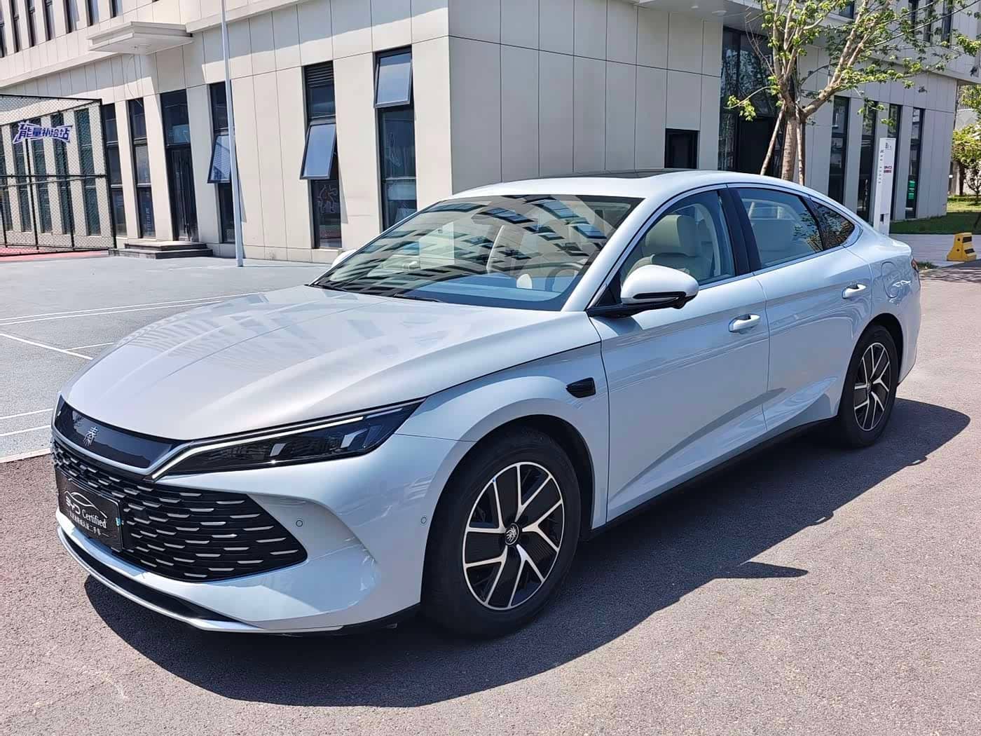 BYD Qin L