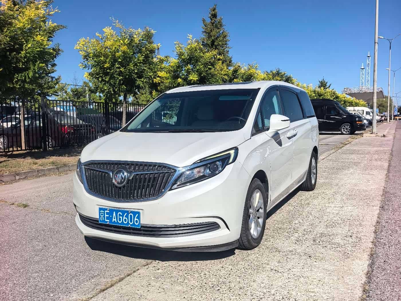 Buick GL8