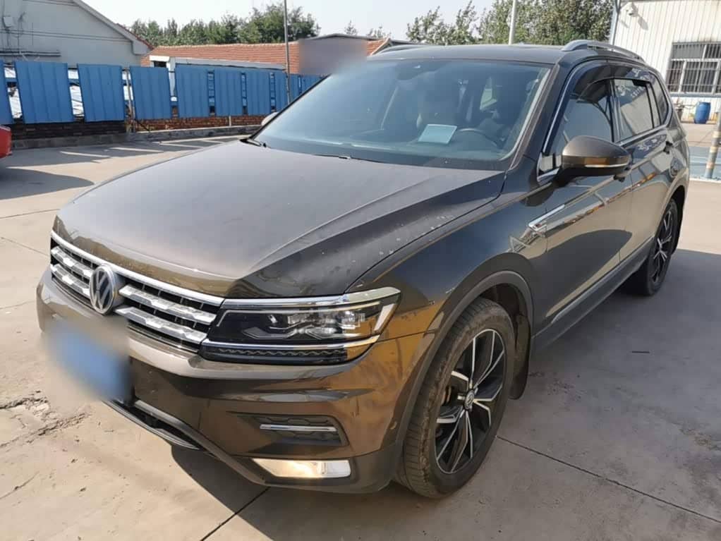 Volkswagen Tiguan L