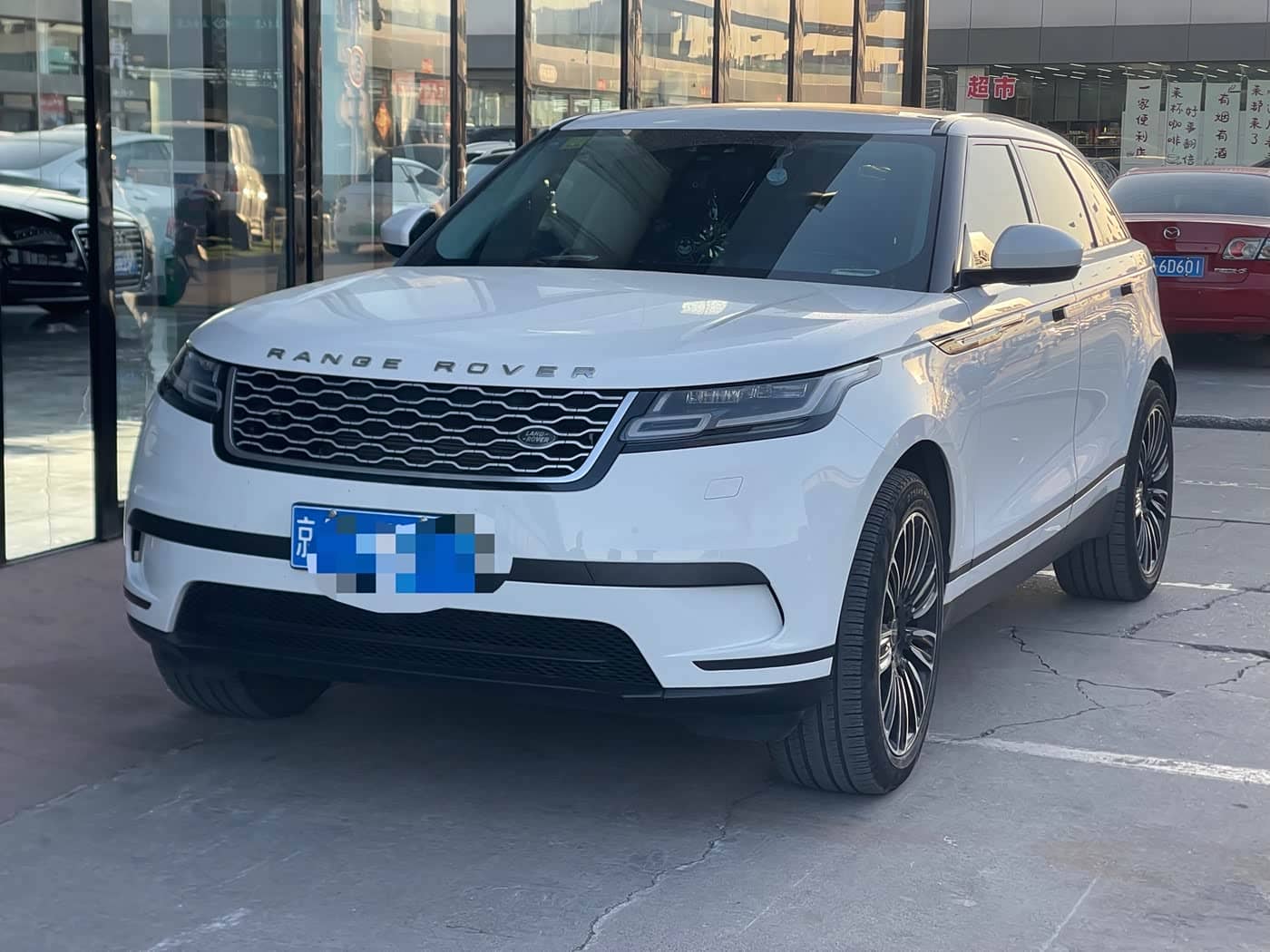 Land Rover Range Rover Velar