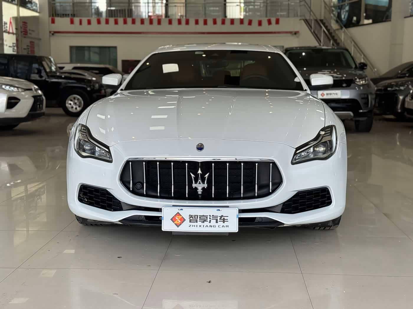 Maserati Quattroporte