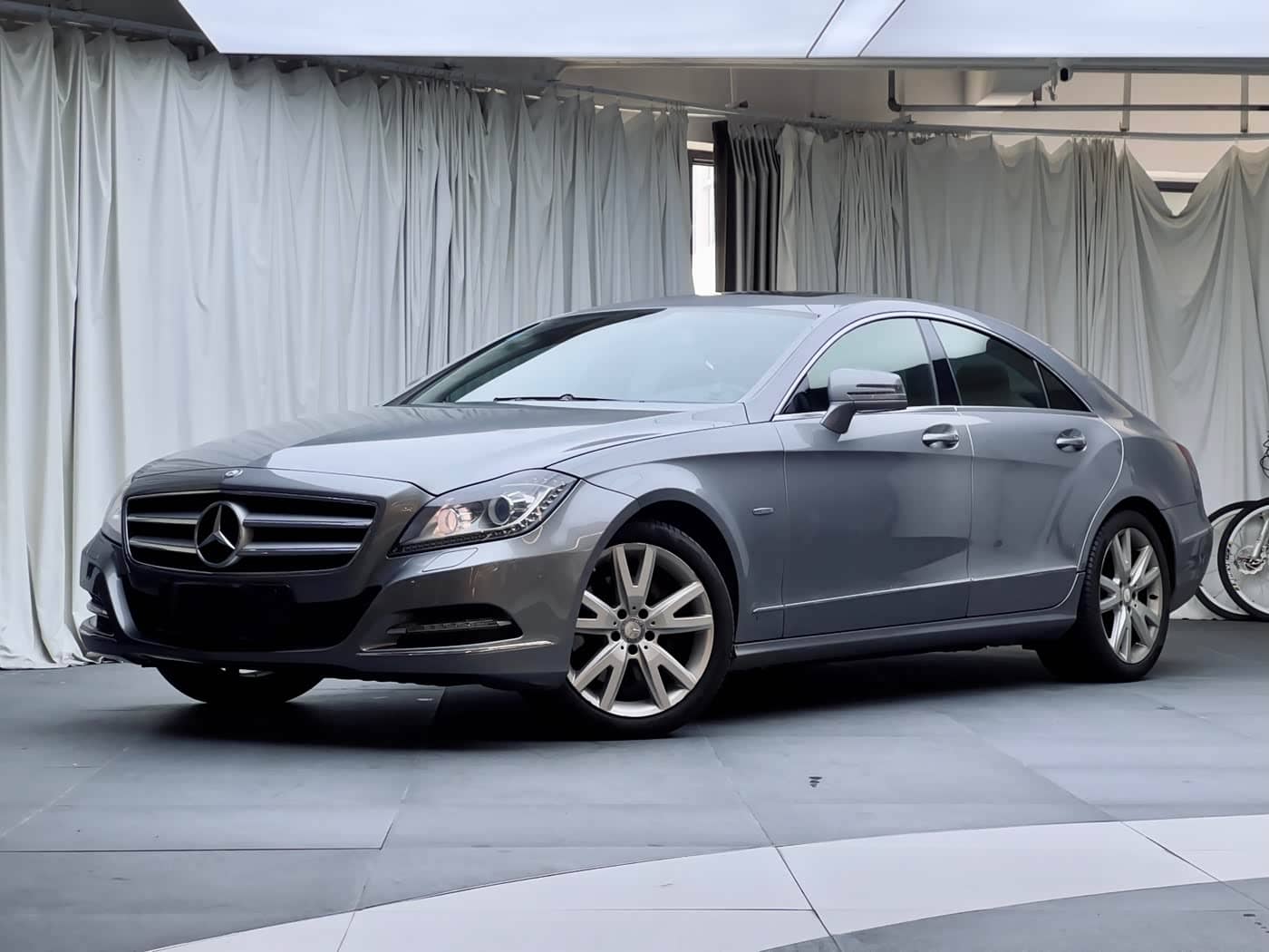 Mercedes-Benz CLS