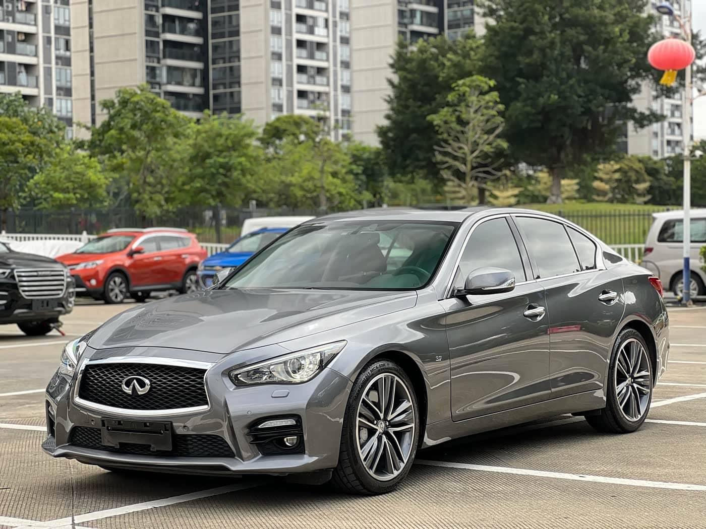 Infiniti Q50