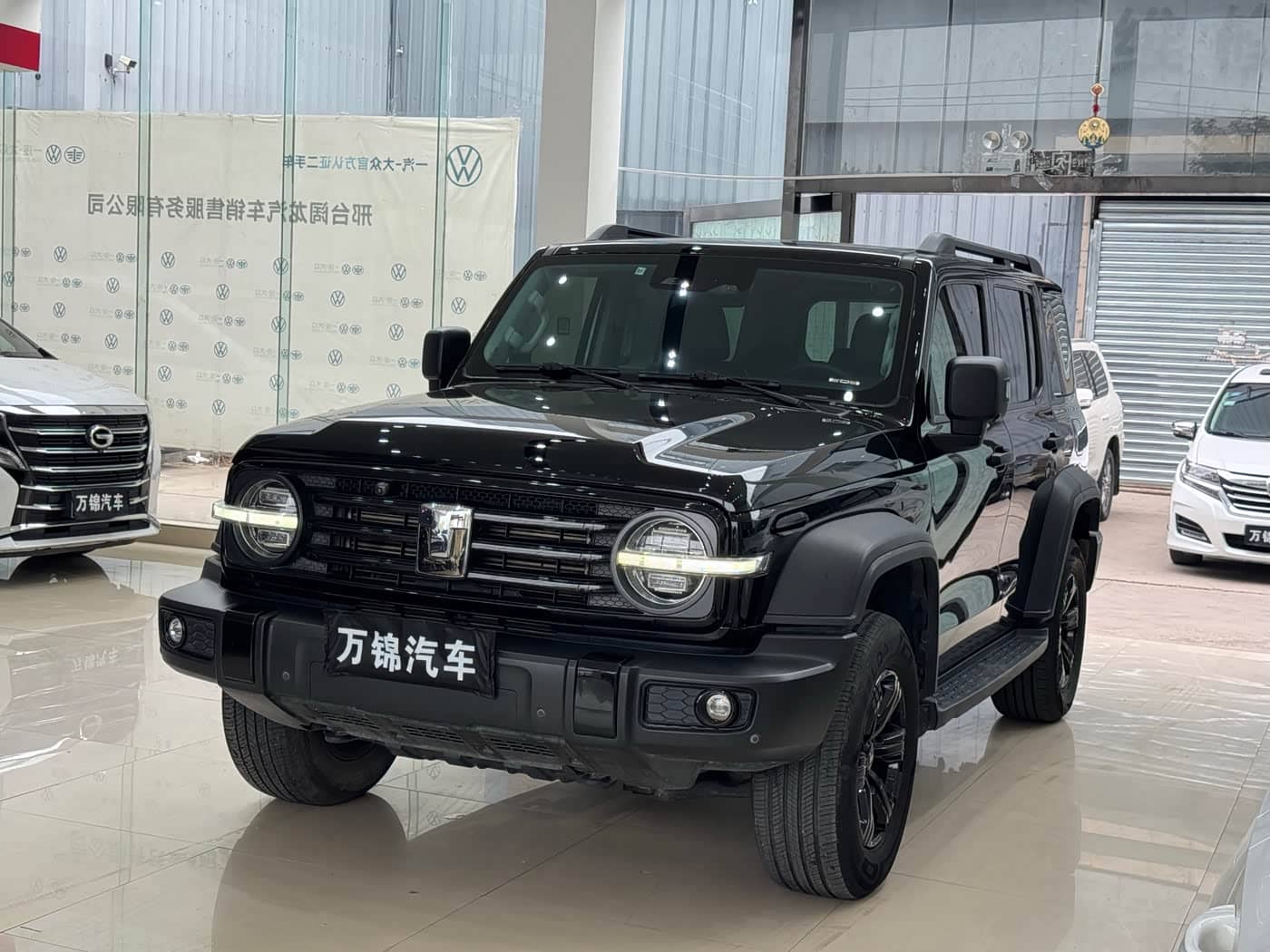 Tank 300