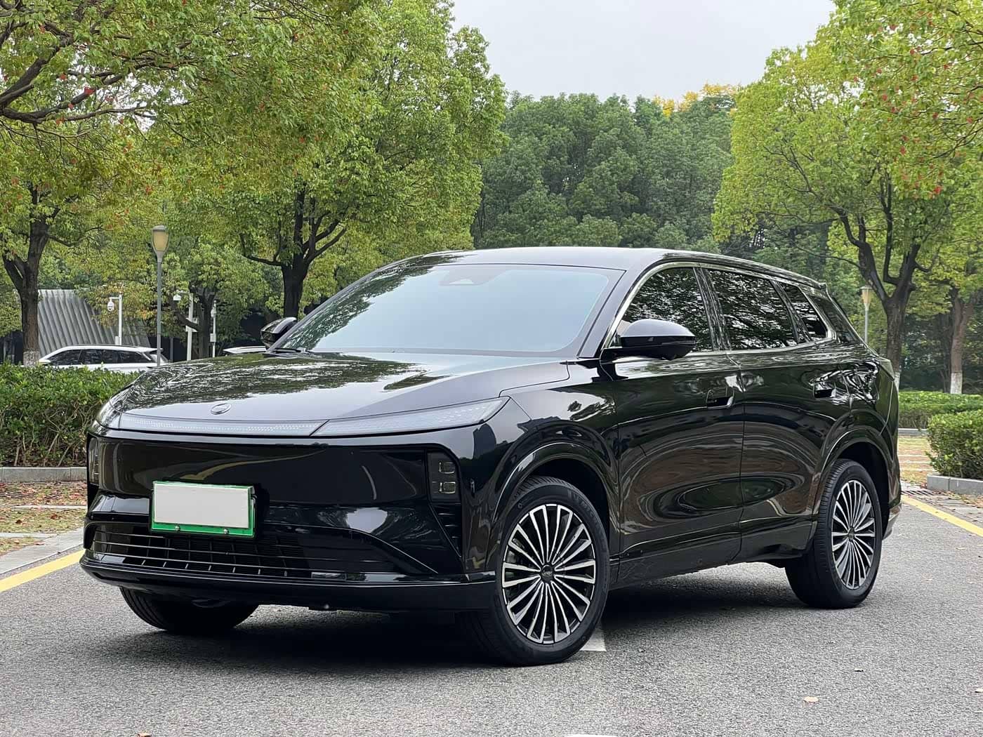 Dongfeng Aeolus L8