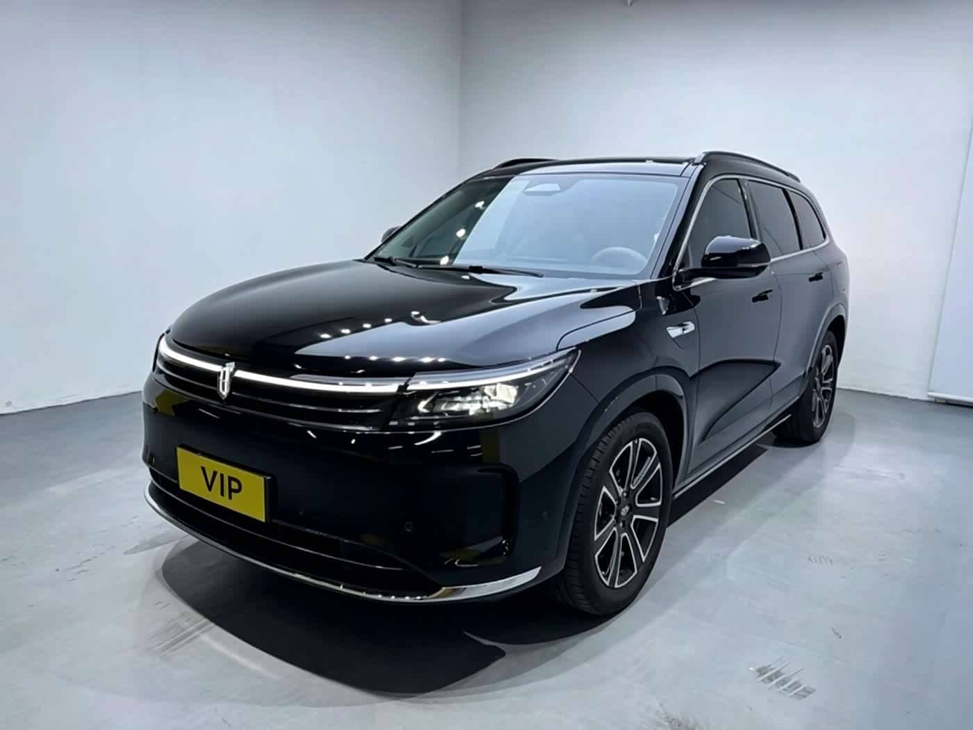 AITO Wenjie AITO M7
