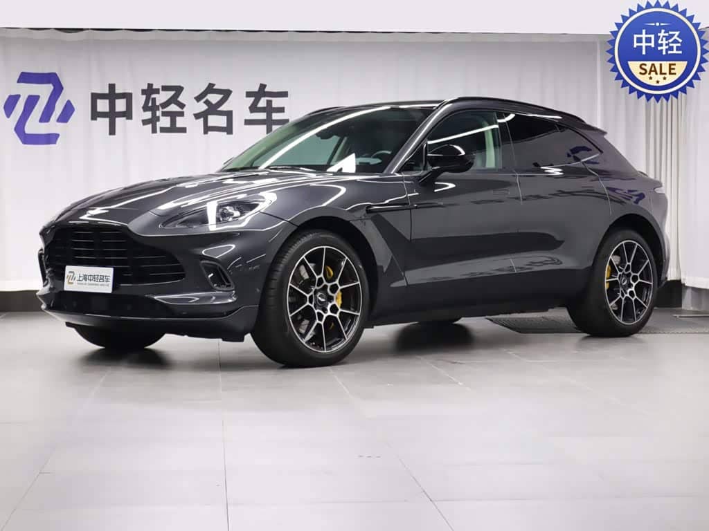 Aston Martin DBX