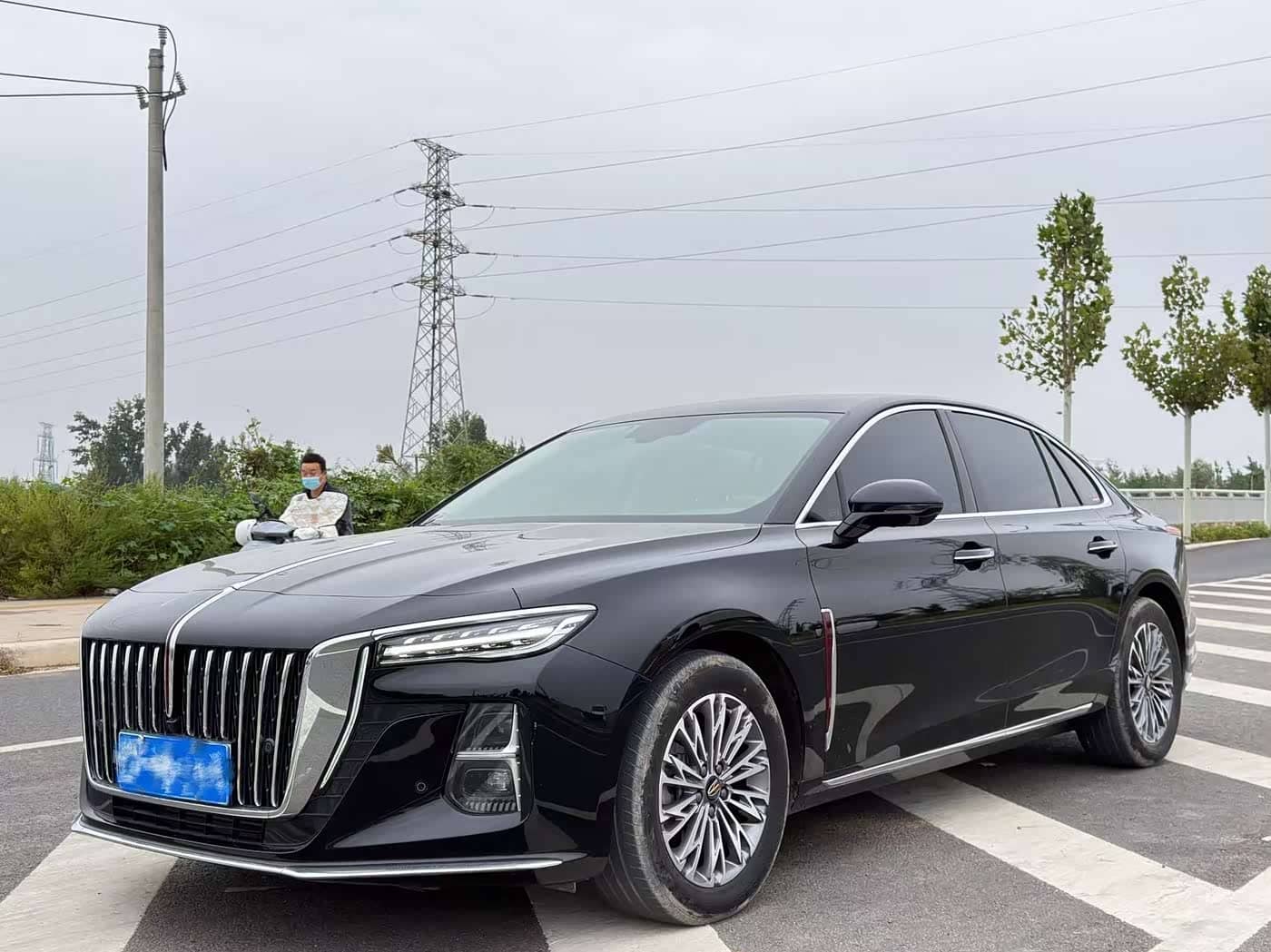 Hongqi H5