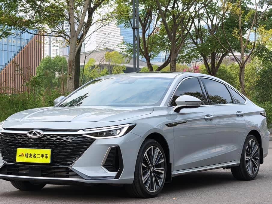 Chery Arrizo 8