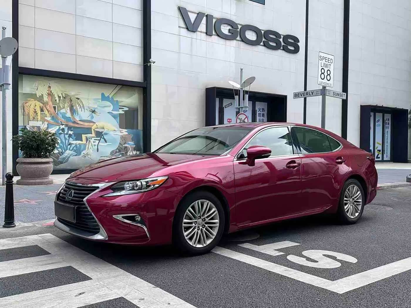 Lexus ES