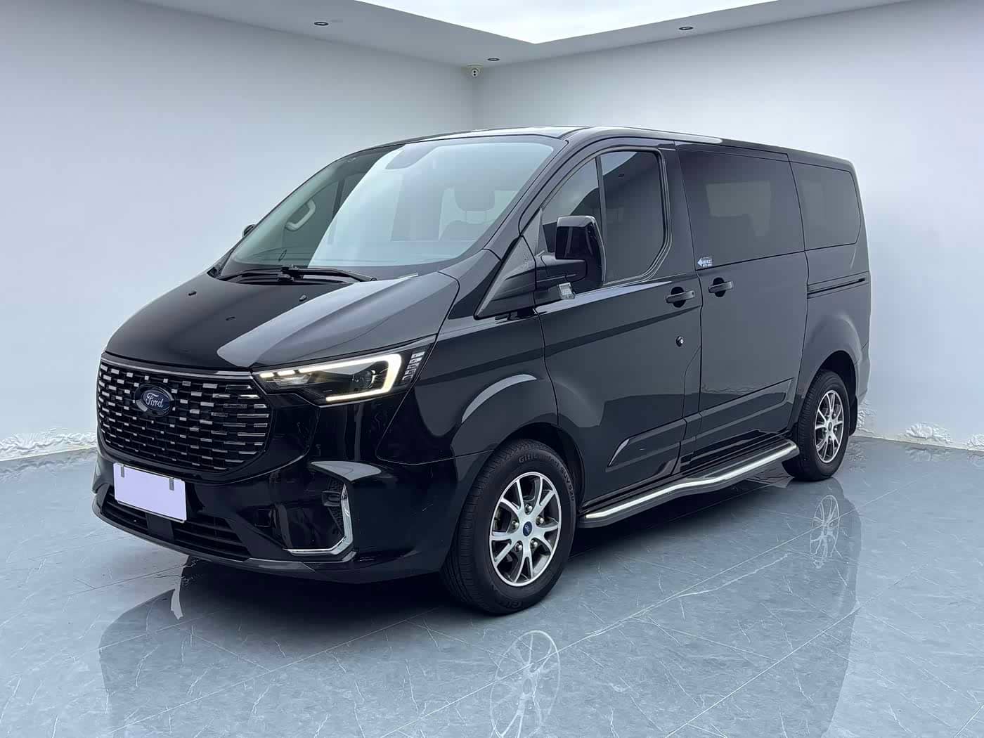 Ford Tourneo