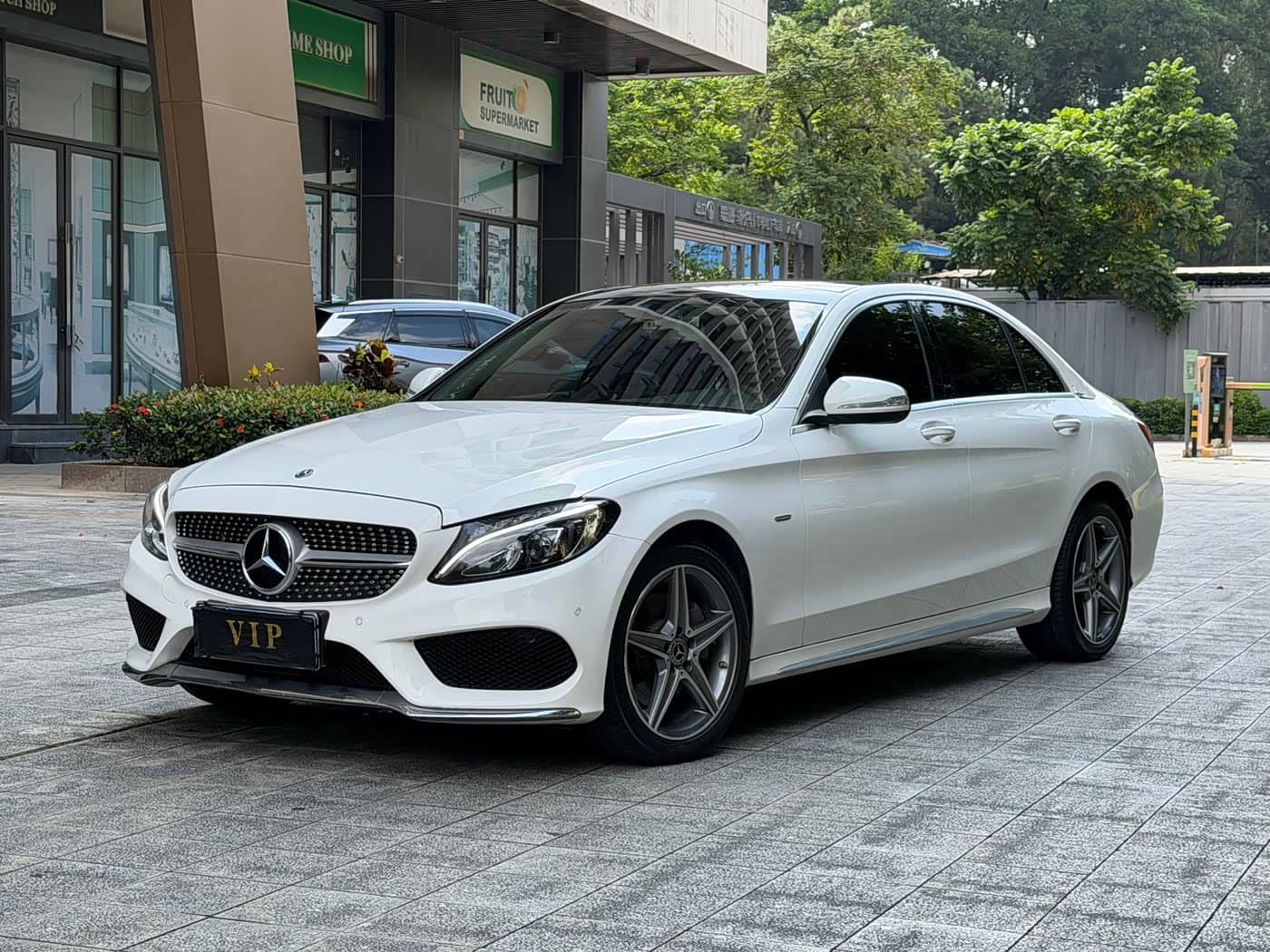 Mercedes-Benz C-Class