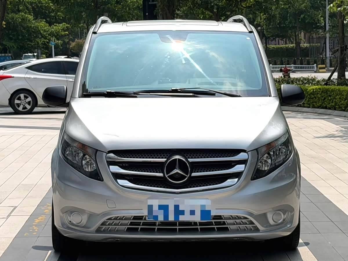 Mercedes-Benz Vito