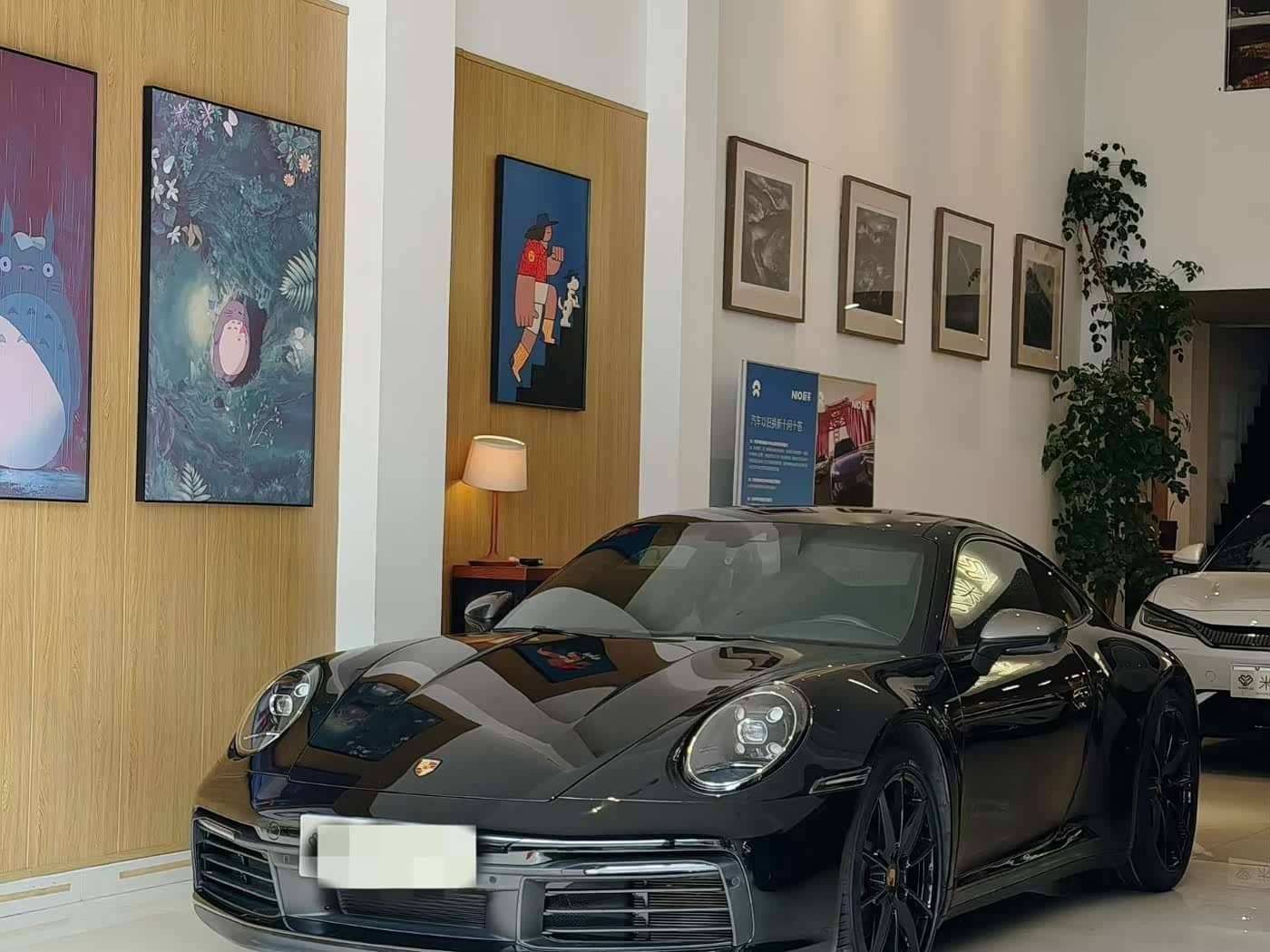 Porsche 911