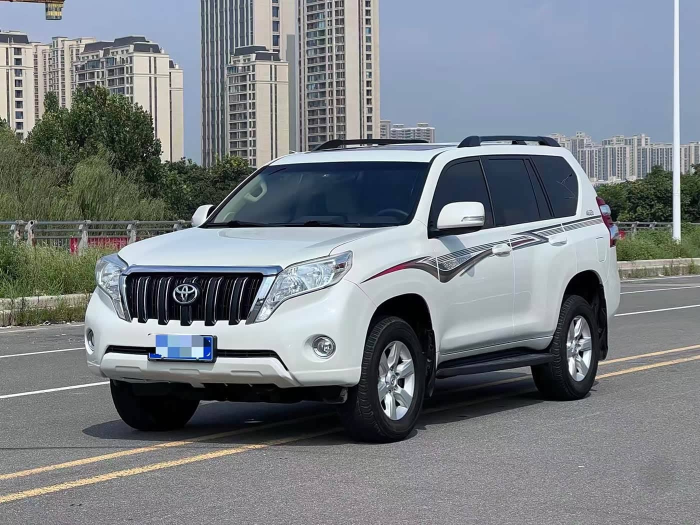 Toyota Prado