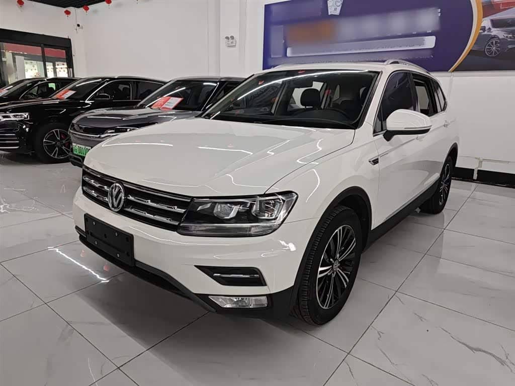 Volkswagen Tiguan L