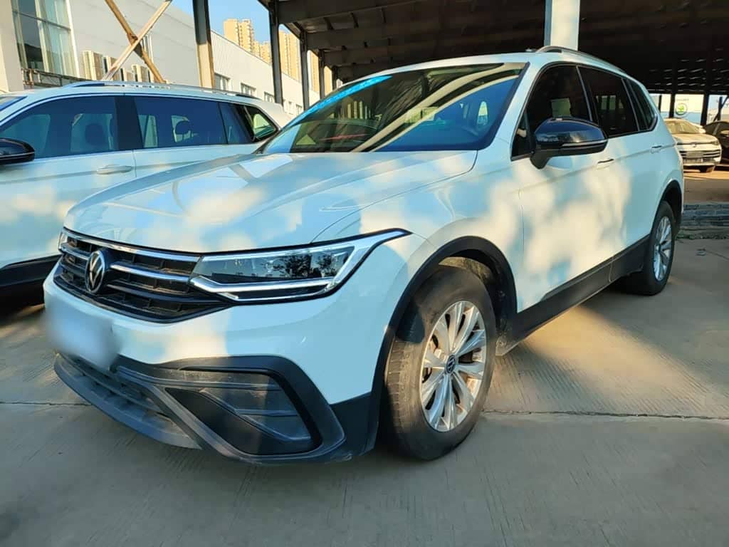 Volkswagen Tiguan L