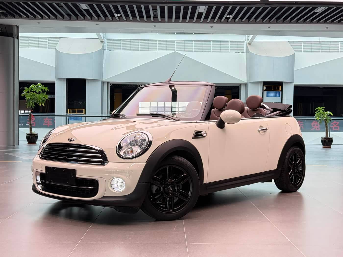MINI MINI