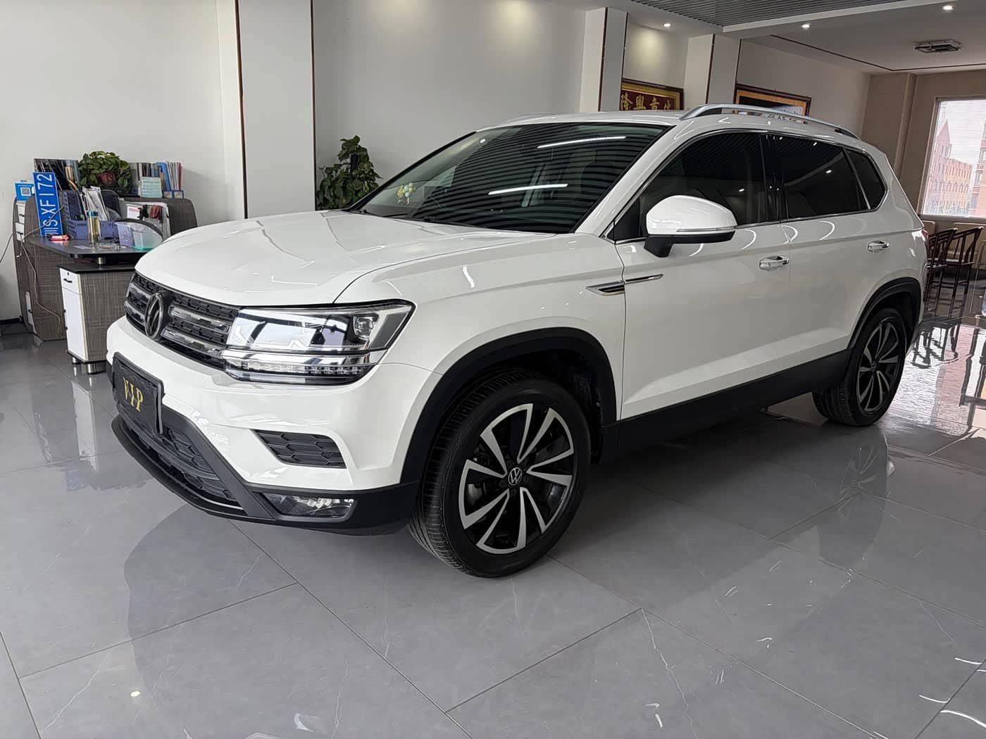Volkswagen Tharu