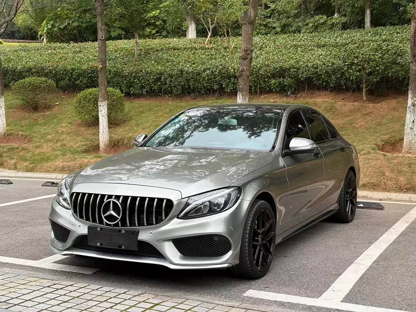 Mercedes-Benz C-Class