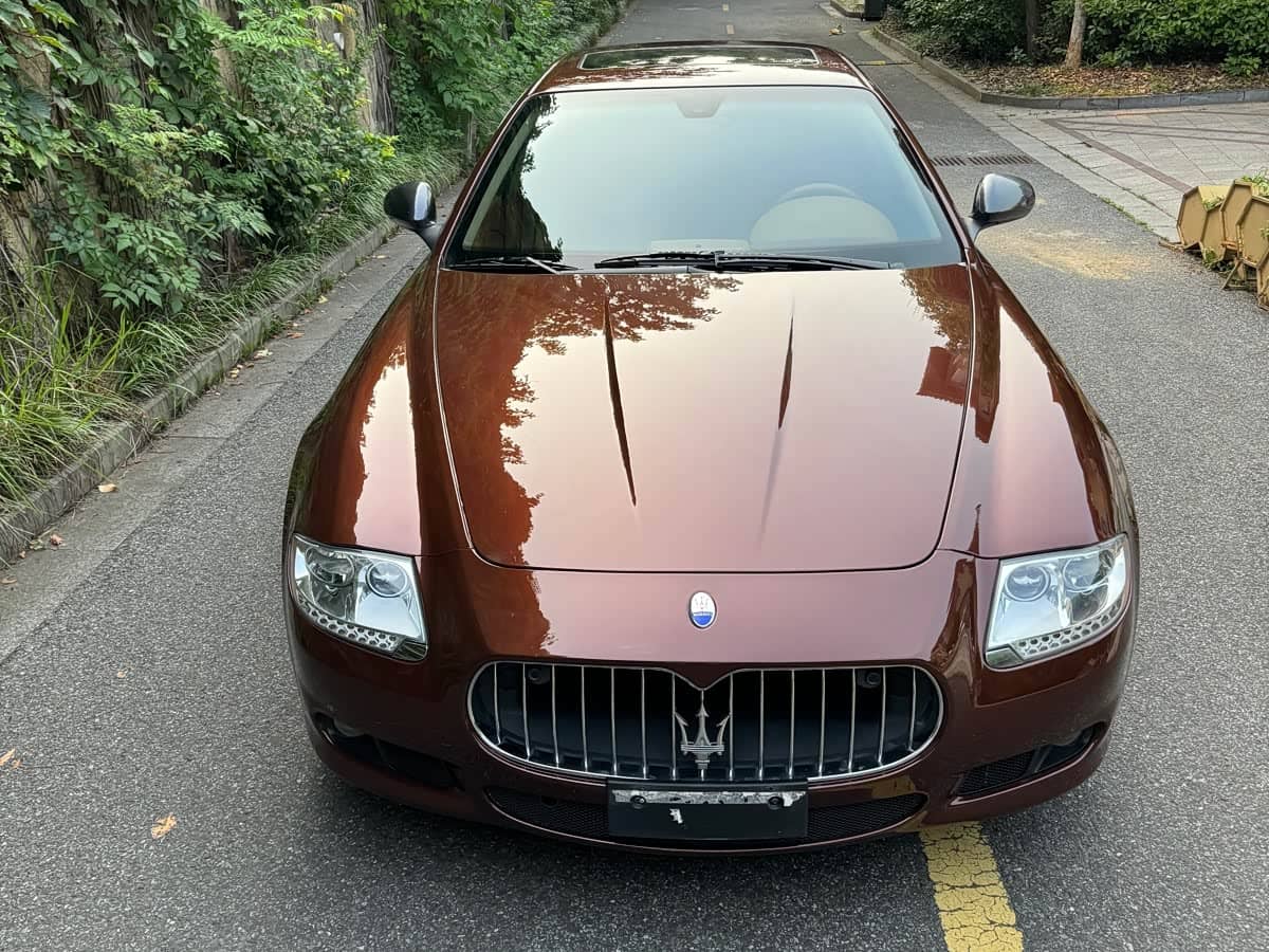 Maserati Quattroporte
