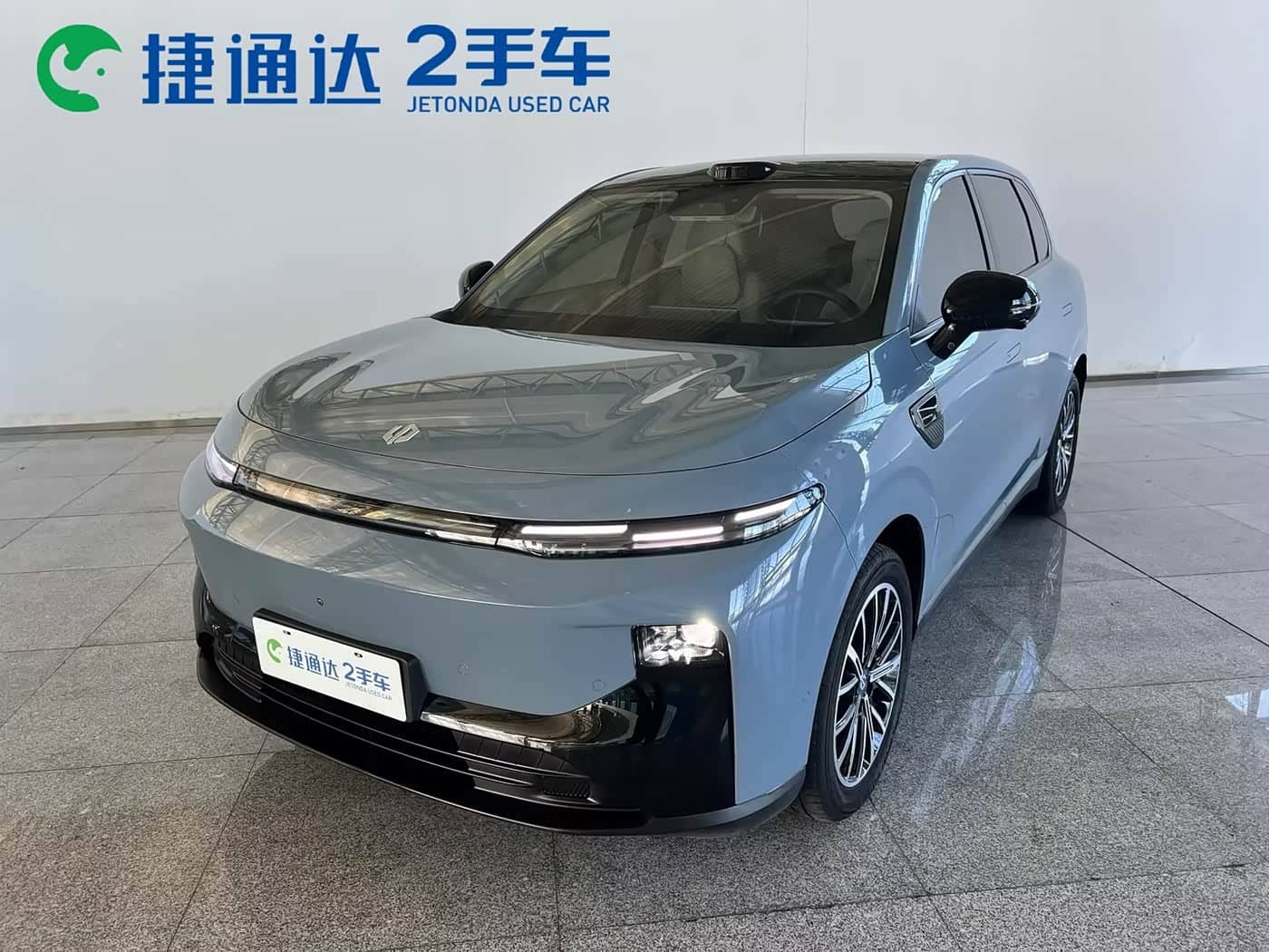Leapmotor B10