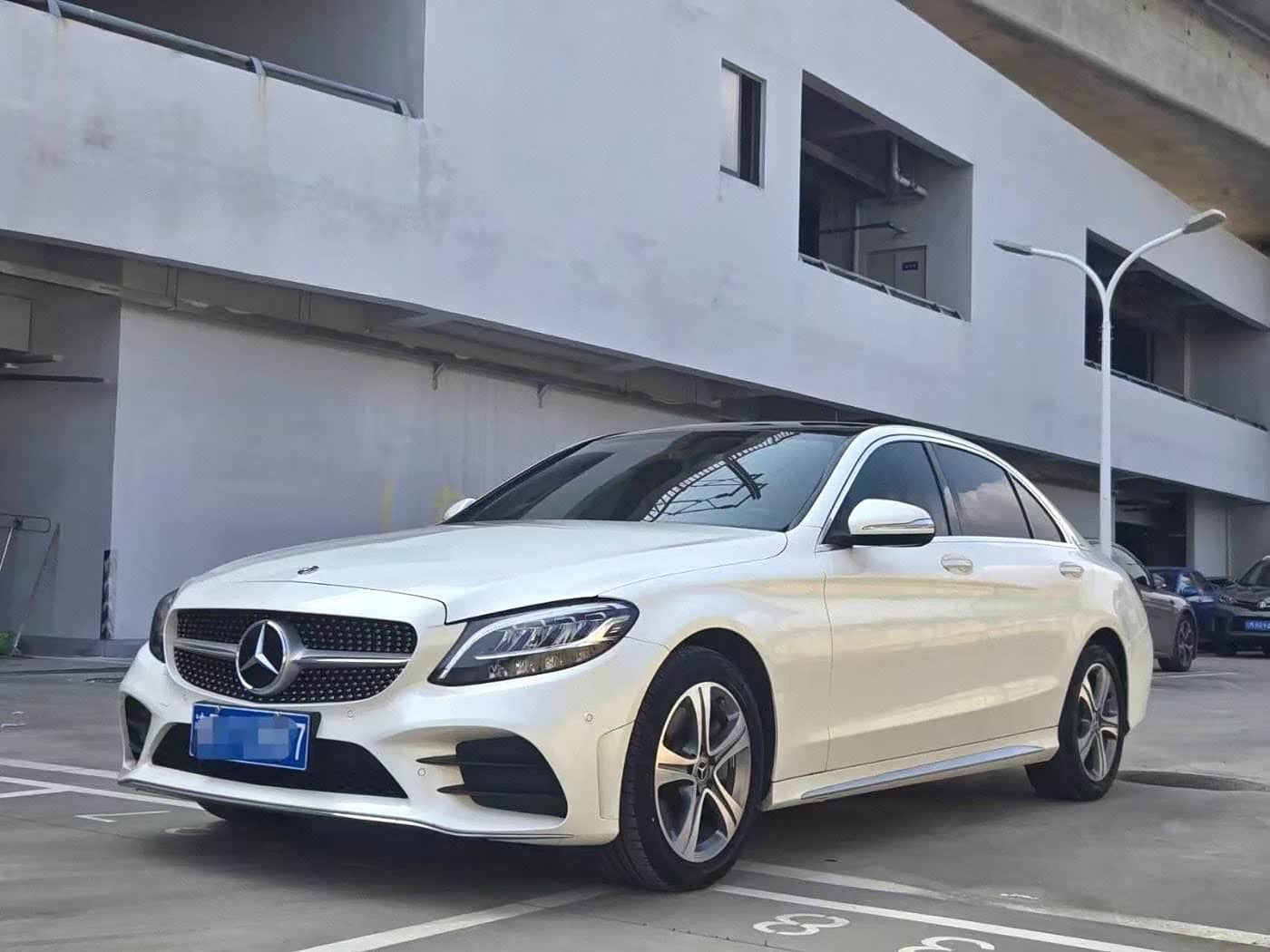 Mercedes-Benz C-Class