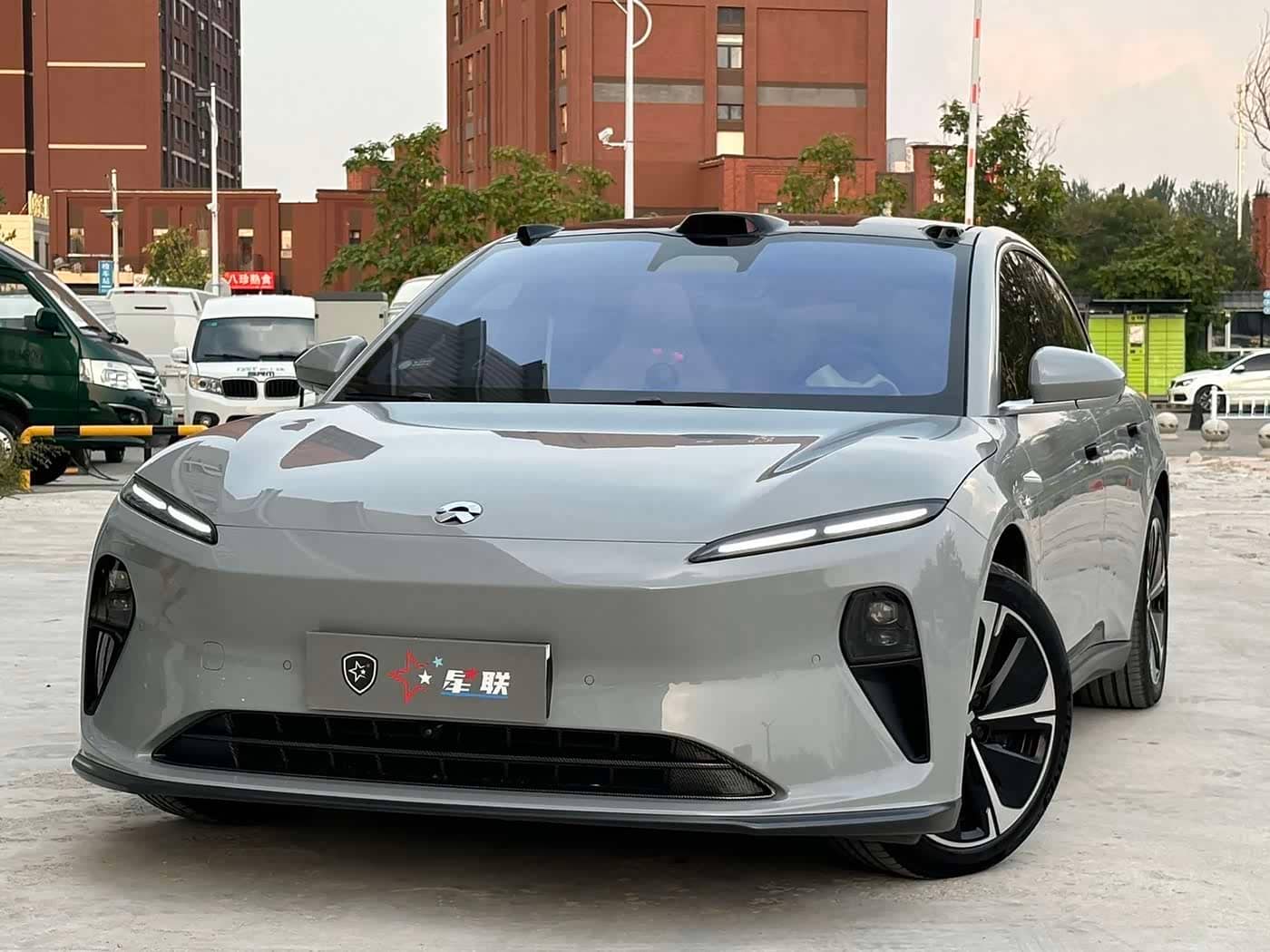 NIO ET5T