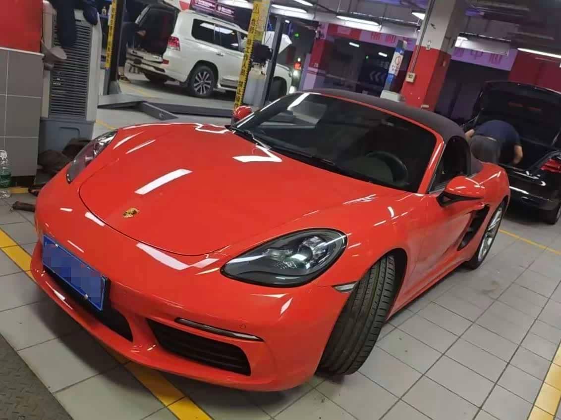 Porsche 718