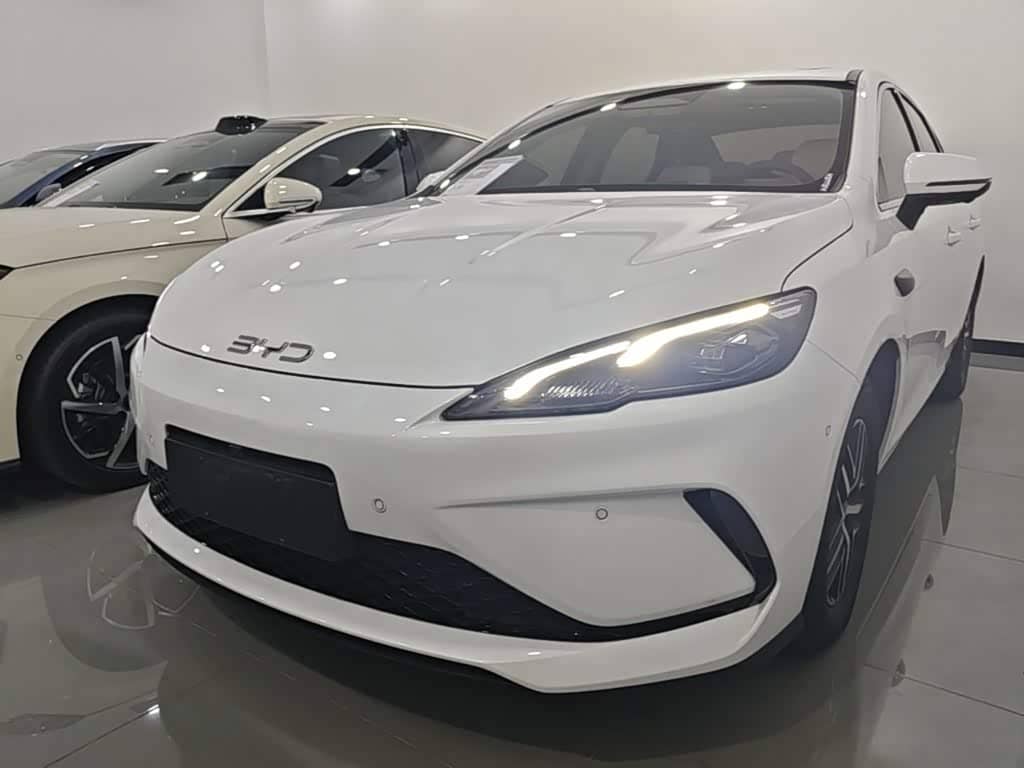 BYD Hai Bao 05 DM-i