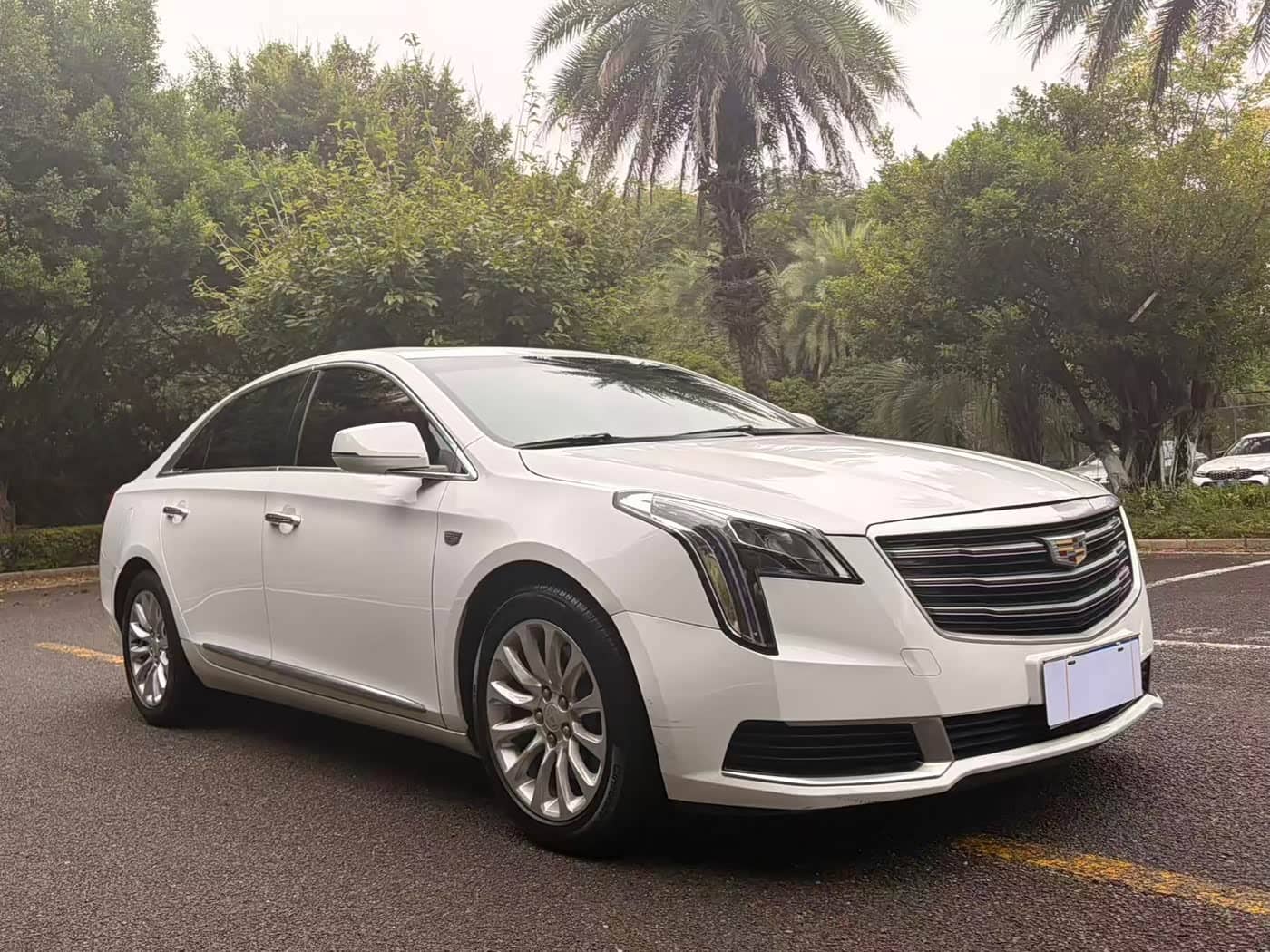 Cadillac XTS