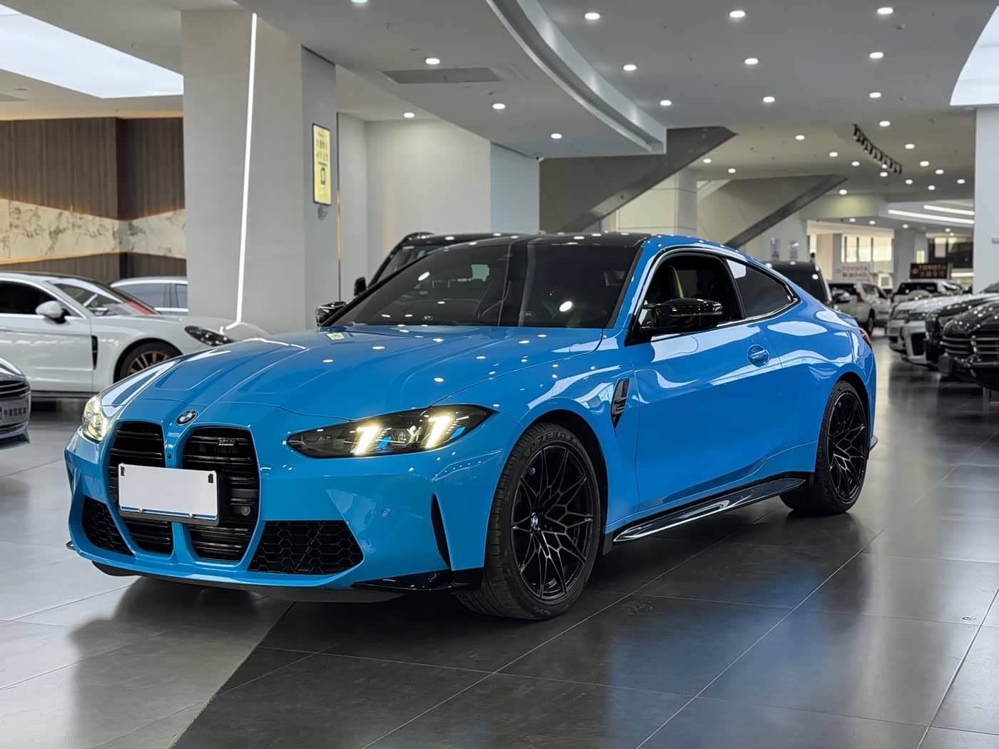 BMW M4