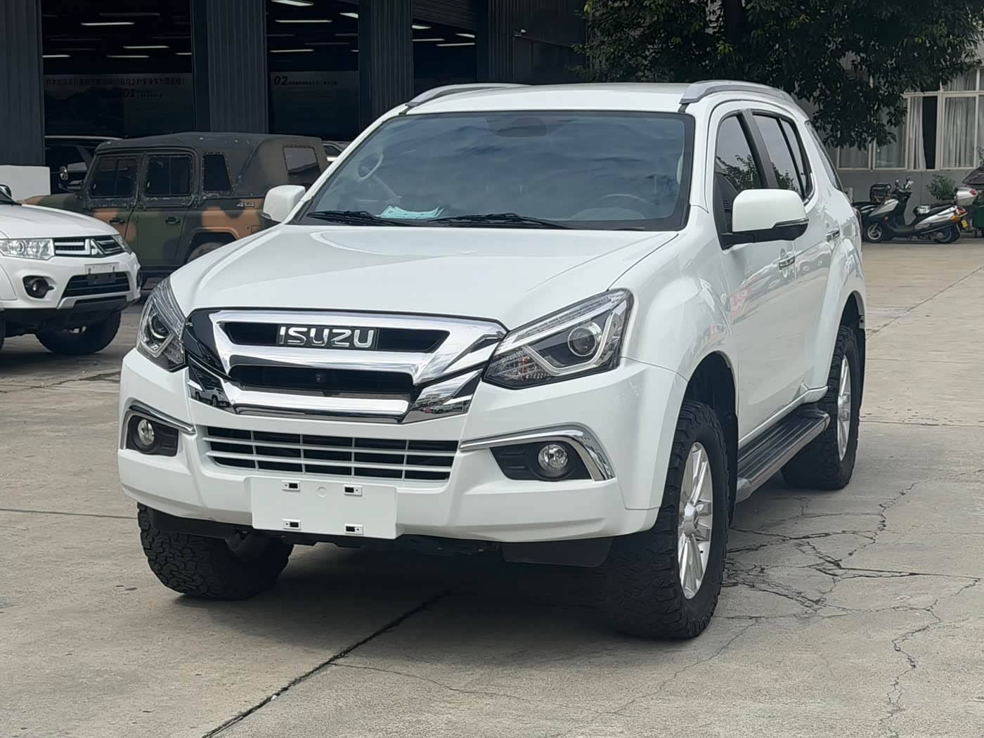 Isuzu mu-X Ranger