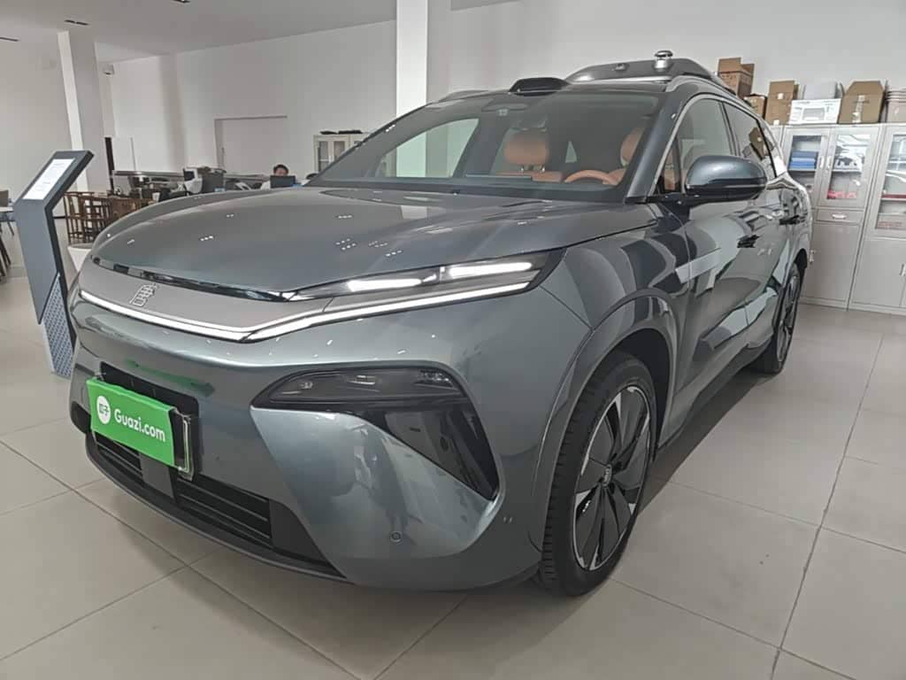 BYD Tang L