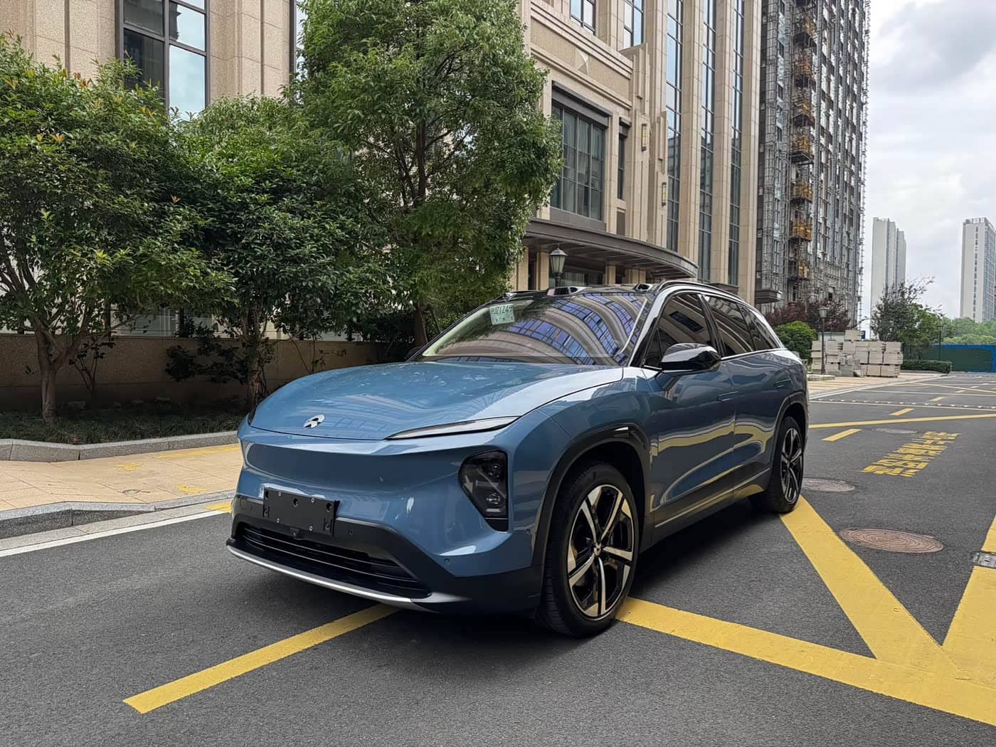 NIO ES7