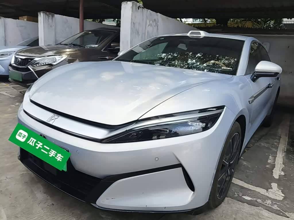 BYD Han L