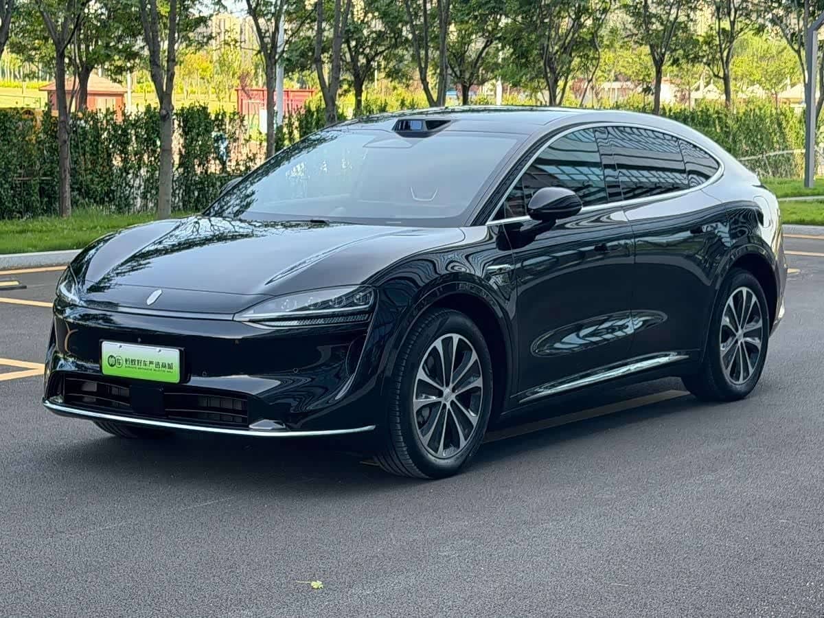 Zhijie Luxeed R7