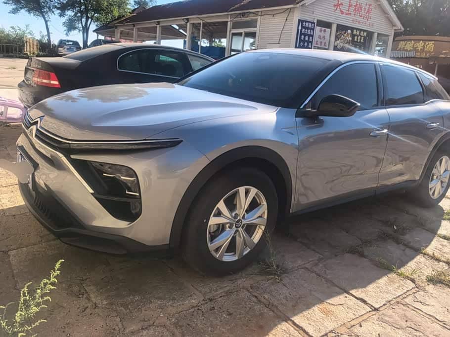 Citroën Versailles C5 X