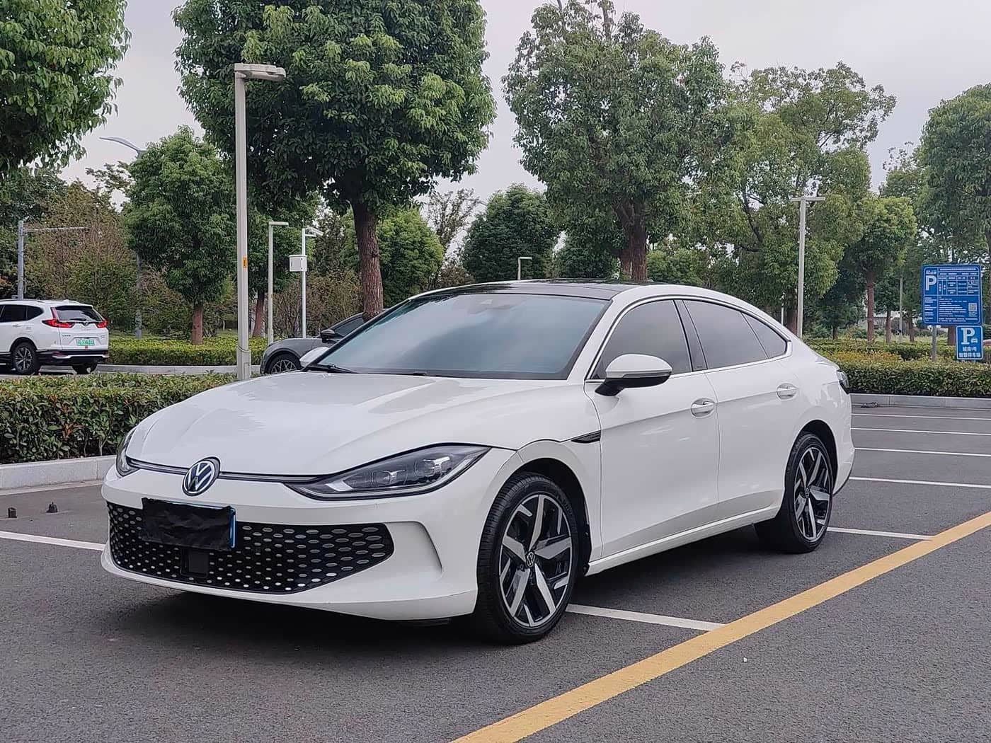 Volkswagen Lamando