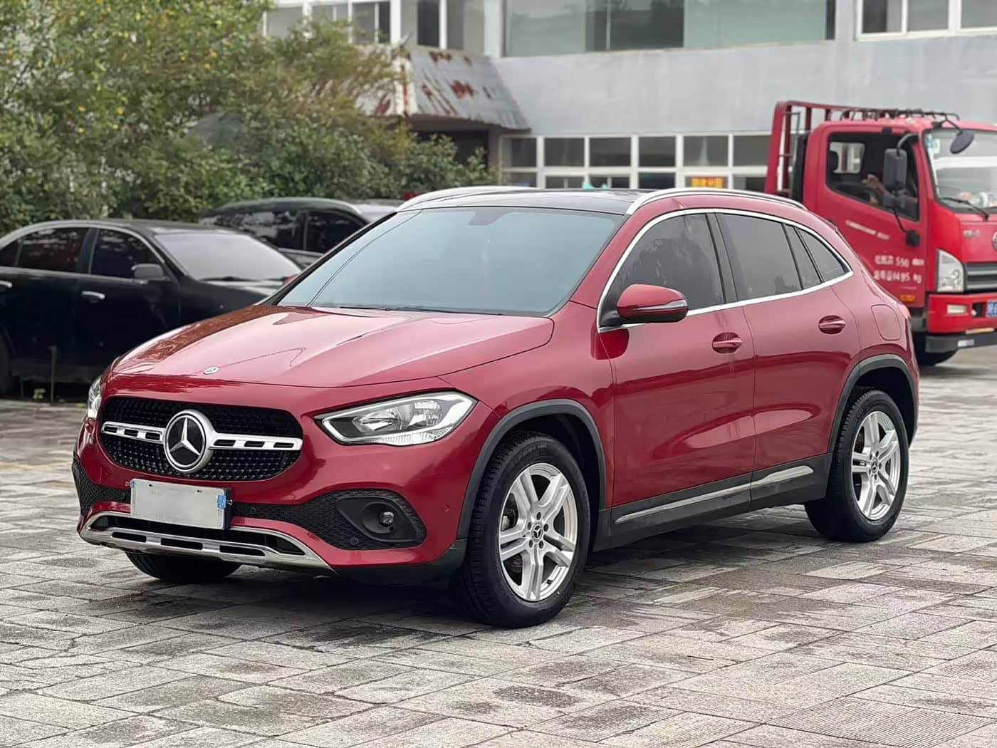 Mercedes-Benz GLA