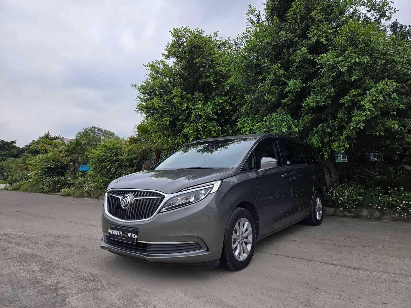 Buick GL8