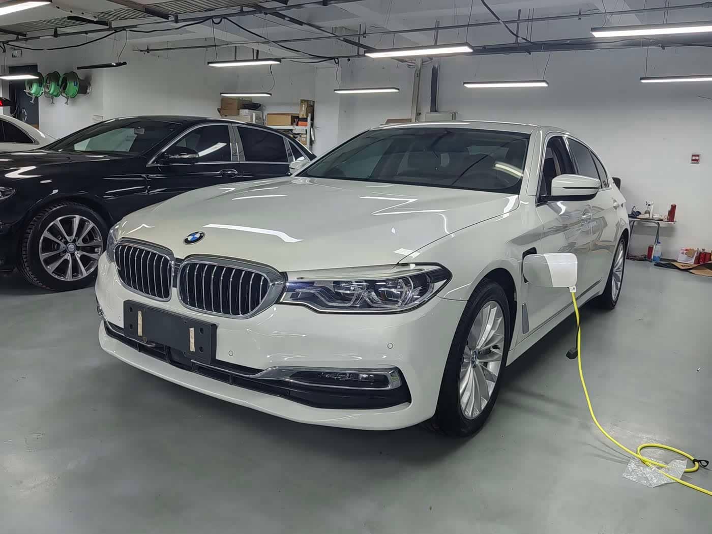 BMW 5 Series New Energy