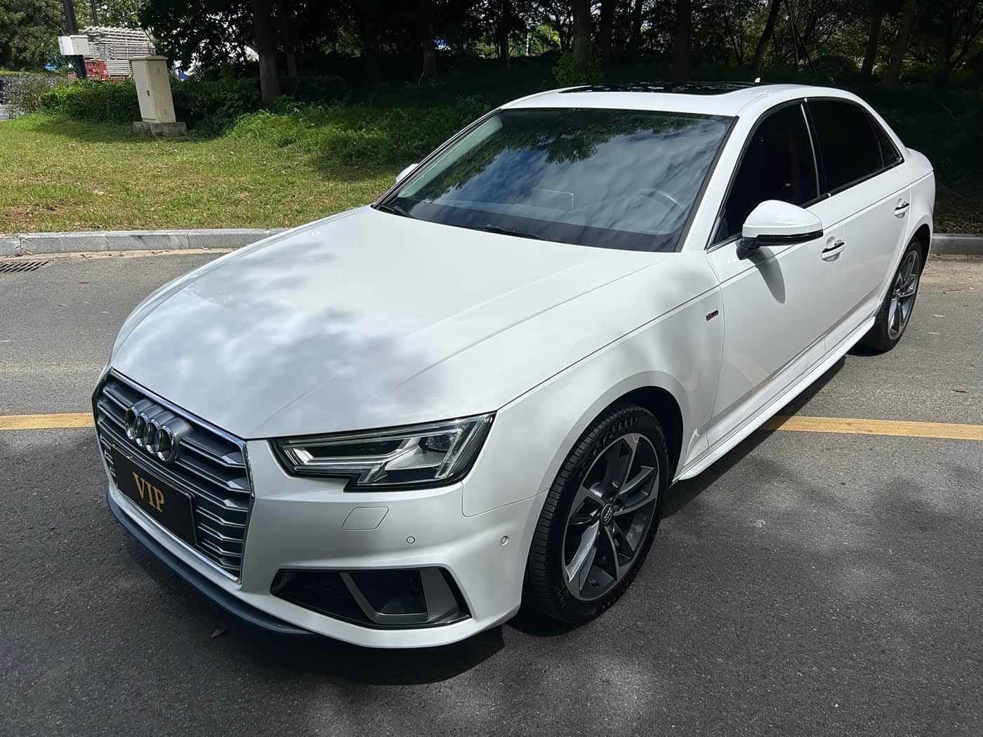 Audi A4L
