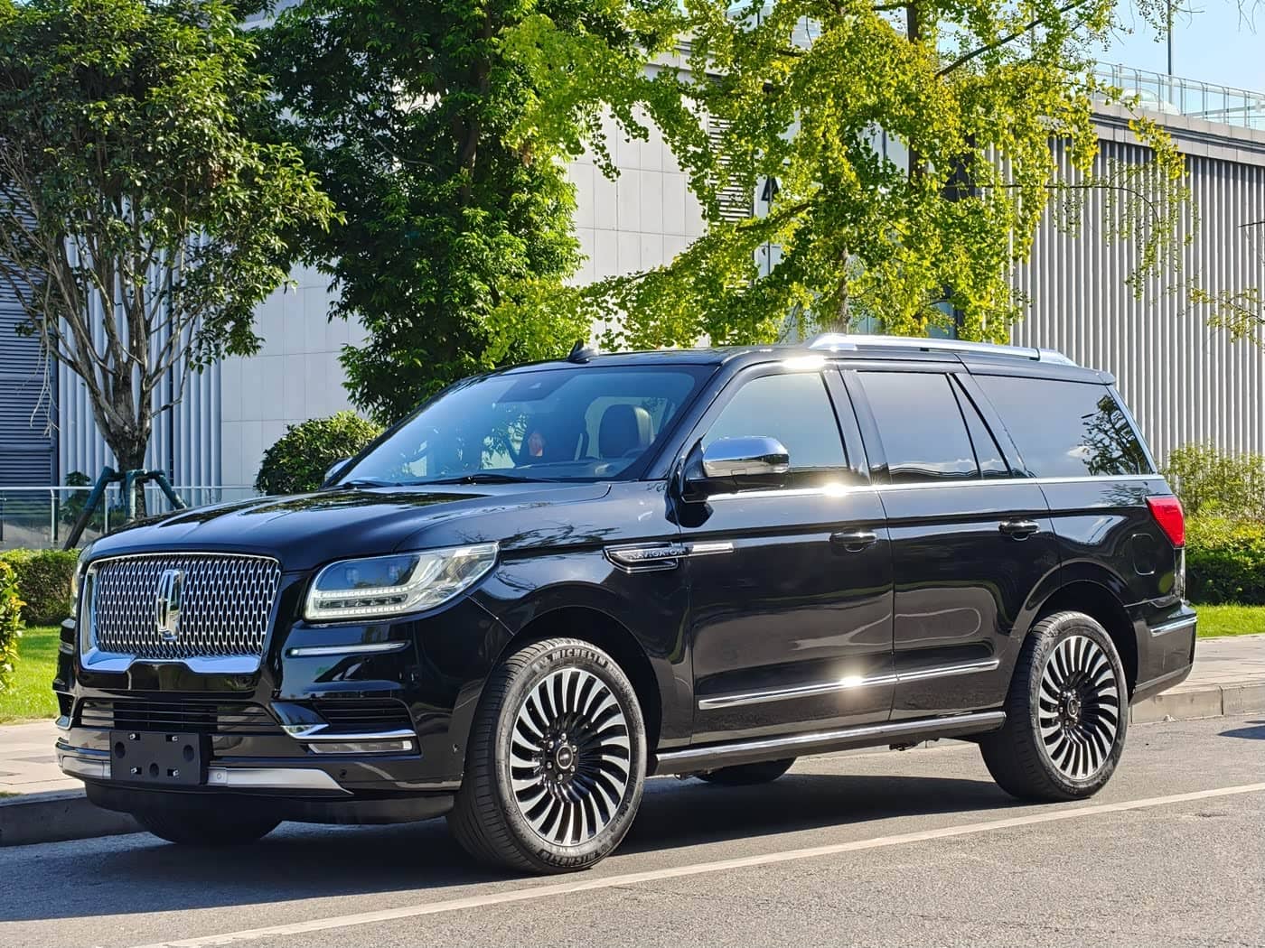 Lincoln Navigator