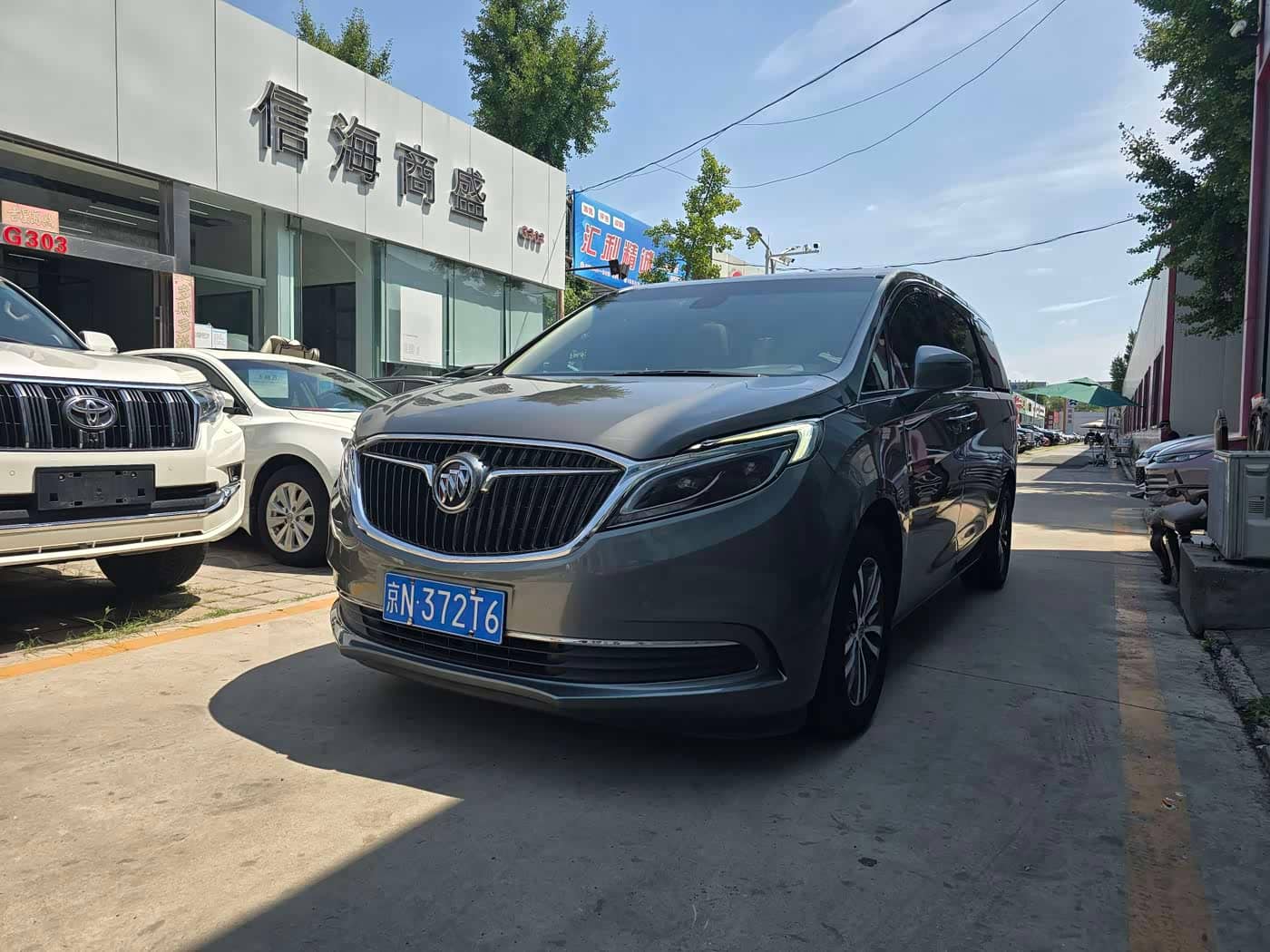 Buick GL8