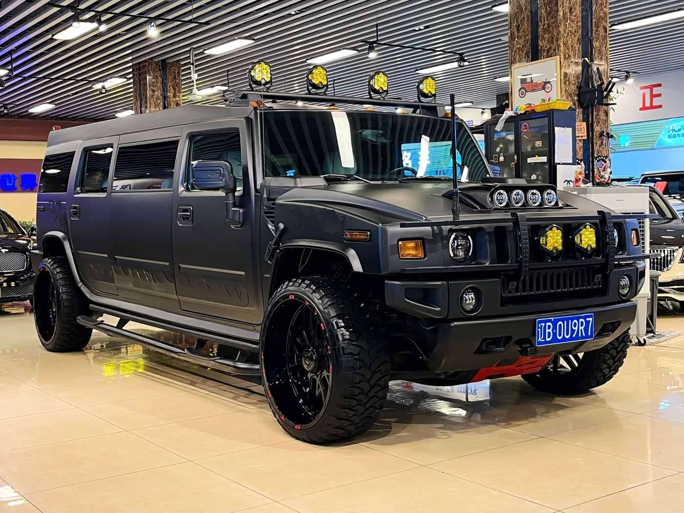 Hummer H2