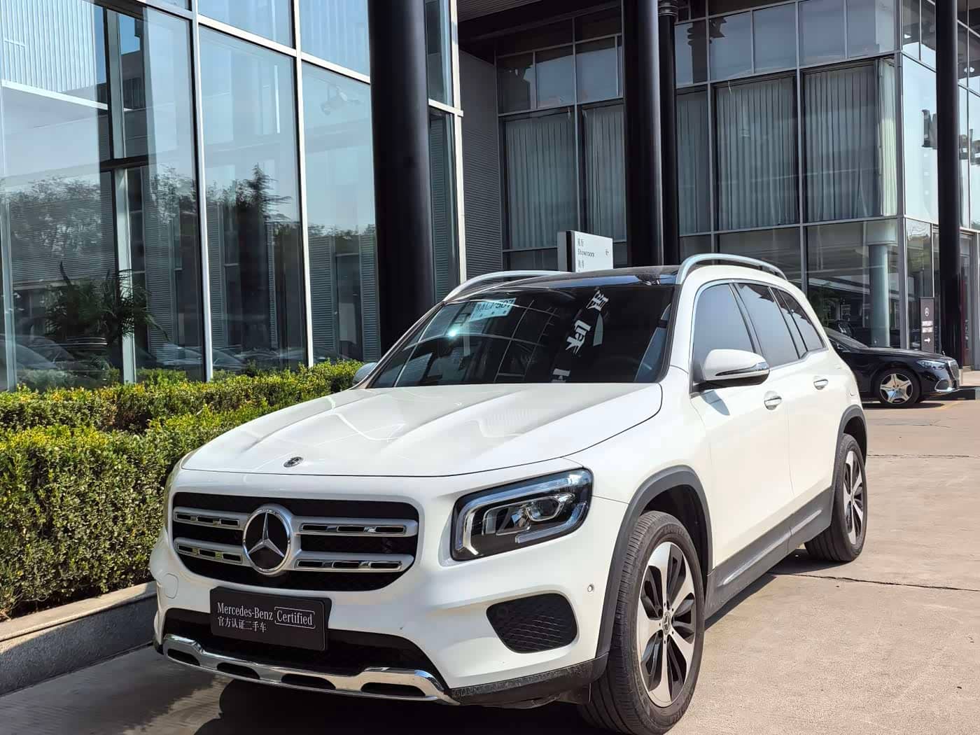 Mercedes-Benz GLB