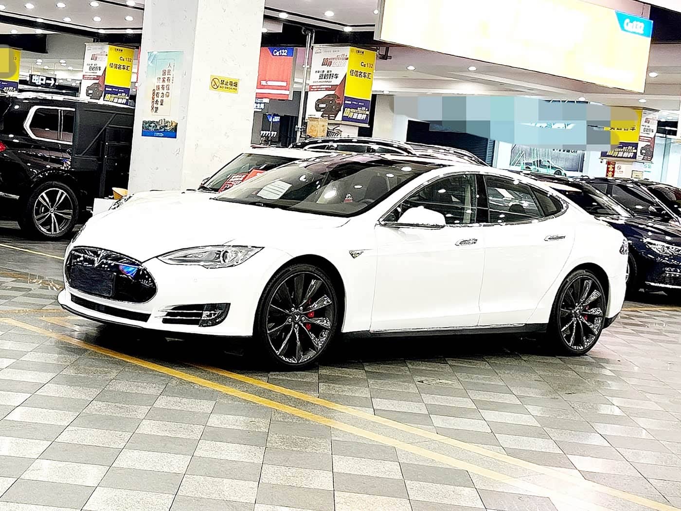 Tesla Model S