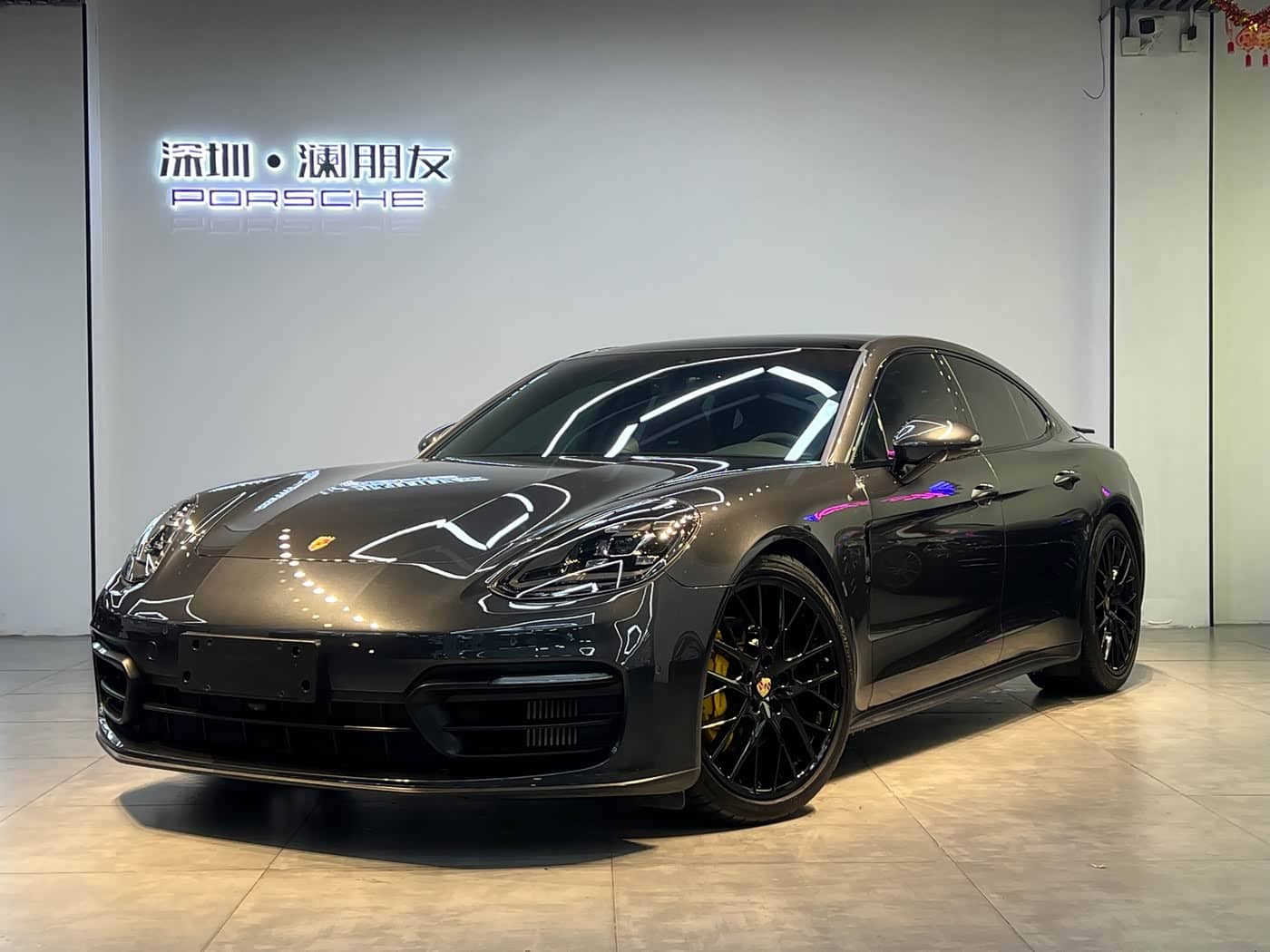 Porsche Panamera