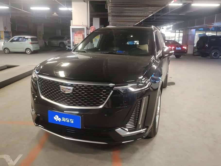 Cadillac XT6